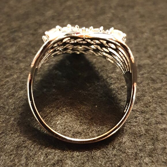 Elegant Vintage Cubic Zirconia Sterling Silver Heart-Shaped Cluster Ring - Picture 9 of 12